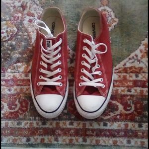 Converse Chuck Taylor Low Burgundy